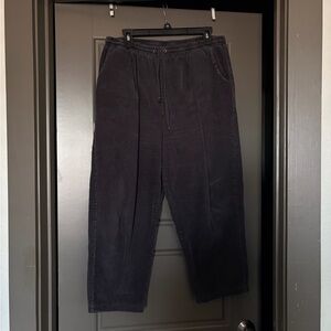 Grey corduroy jogger pants | comfy business casual midsize